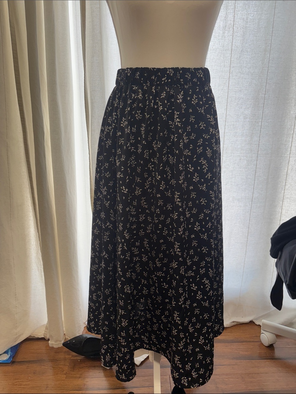Black Floral Maxi Skirt with Elastic Waist